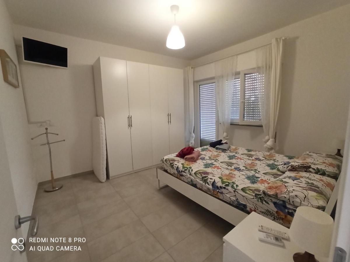 Il Don Minzoni 98 "Casa Vacanze" Лидо-ди-Камайоре Экстерьер фото