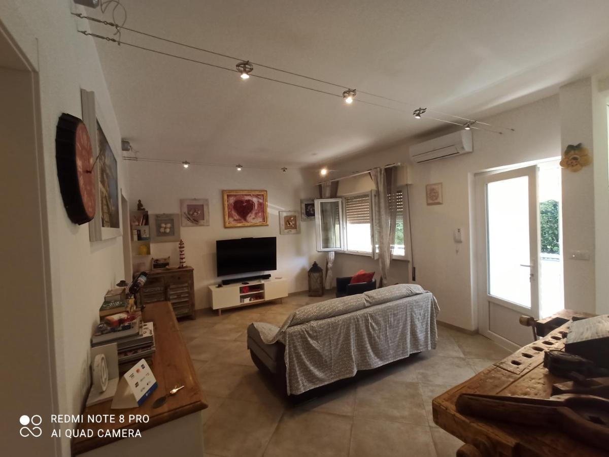 Il Don Minzoni 98 "Casa Vacanze" Лидо-ди-Камайоре Экстерьер фото