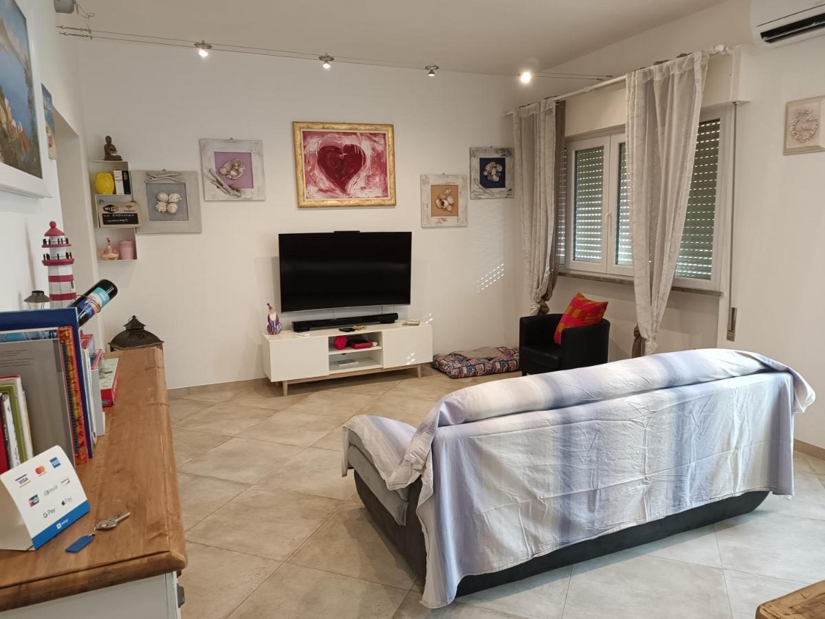 Il Don Minzoni 98 "Casa Vacanze" Лидо-ди-Камайоре Экстерьер фото