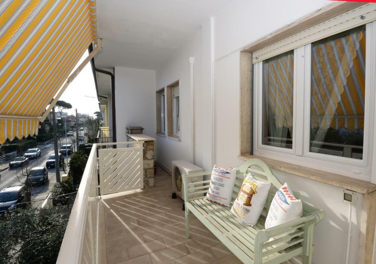 Il Don Minzoni 98 "Casa Vacanze" Лидо-ди-Камайоре Экстерьер фото